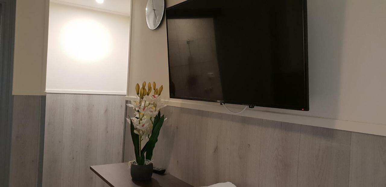 Apartment + Studios Insulinde Tilburg Ngoại thất bức ảnh